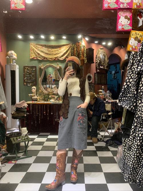 复古风潮回归，vintage衣服如何穿出新意？