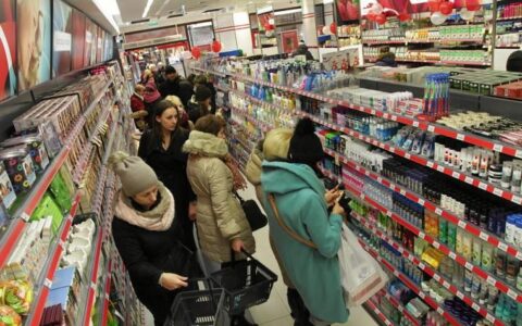 波兰rossmann：波兰最受欢迎的药妆店
